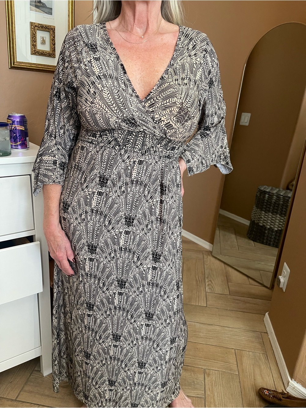 Women’s Black and Cream Printed V-Neck Maxi Dress Art Deco Feather Witchy